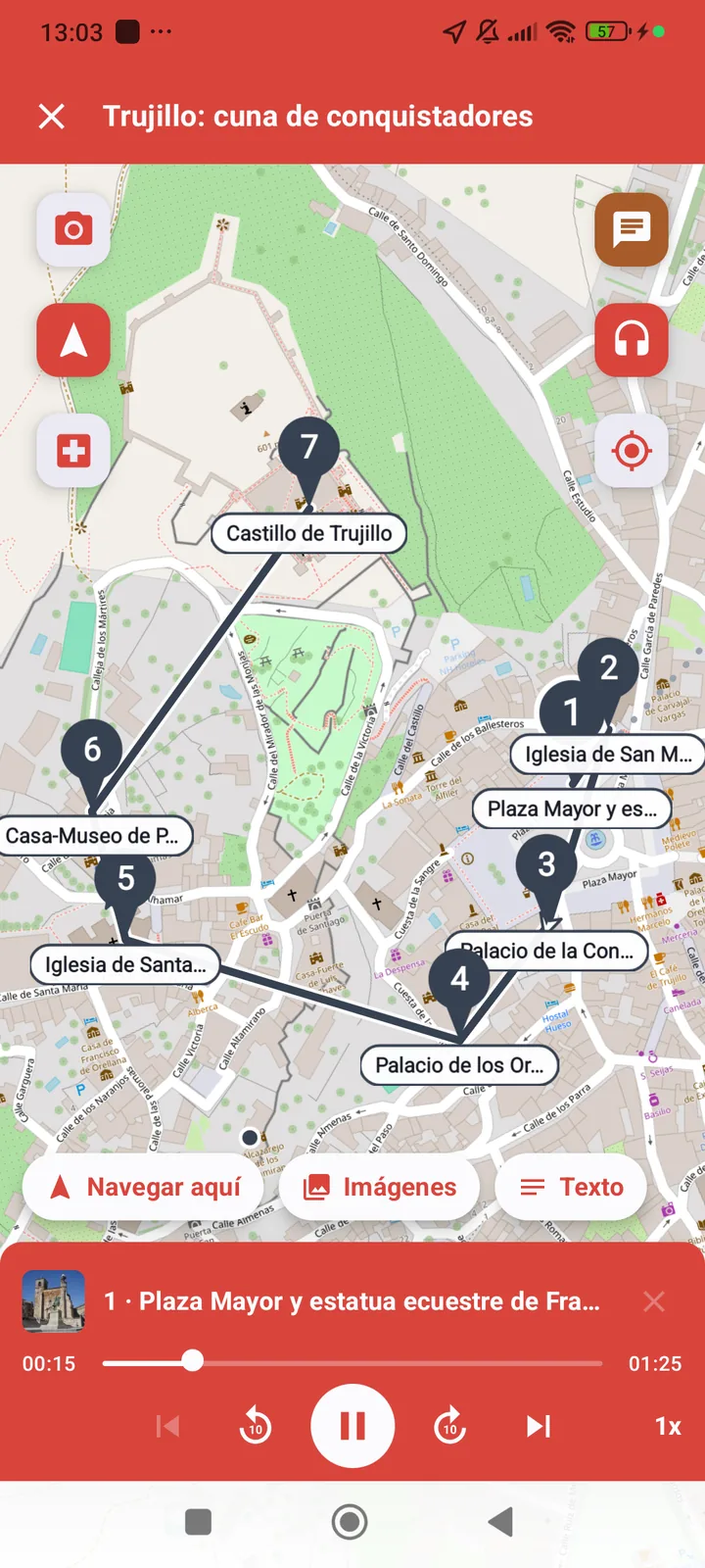 Mapa de un recorrido con la narración de la parada en curso sonando en el reproductor inferior.